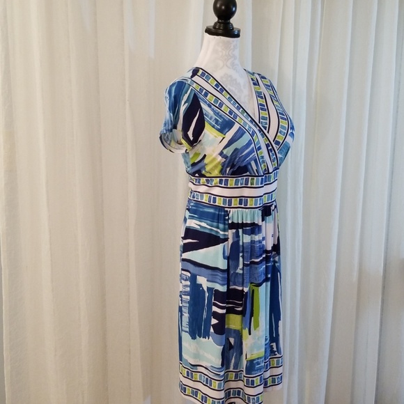 New Directions dress - Picture 3 of 6